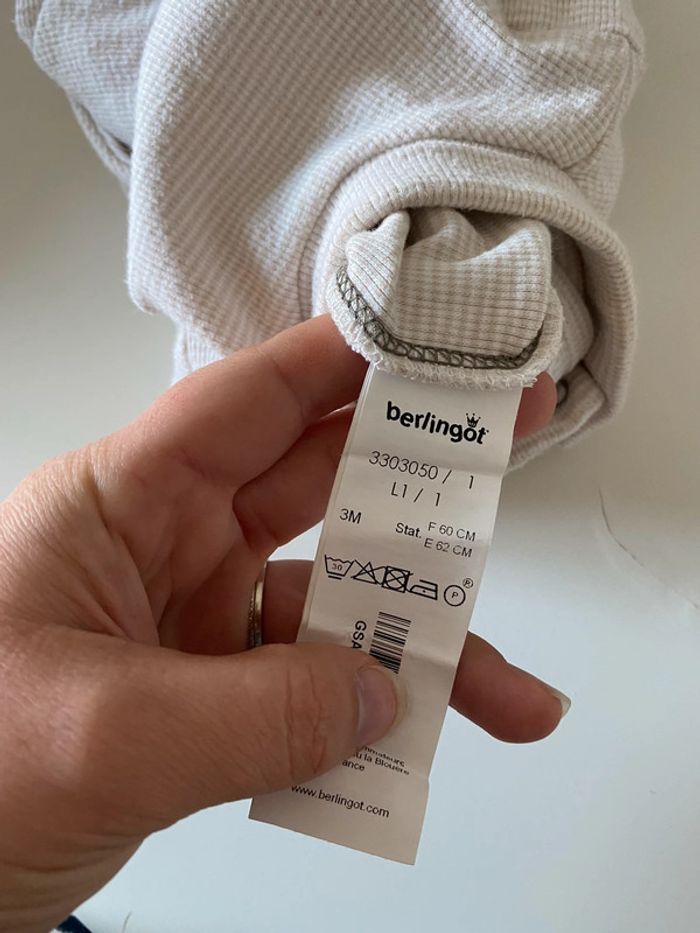 Barboteuse 3 mois - photo numéro 5