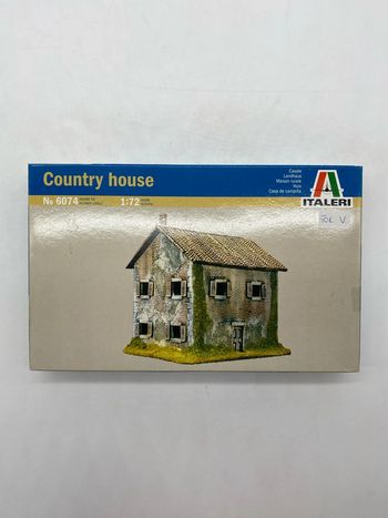 Italeri maquette country House