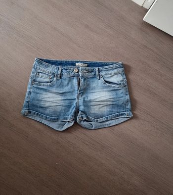 Short jean