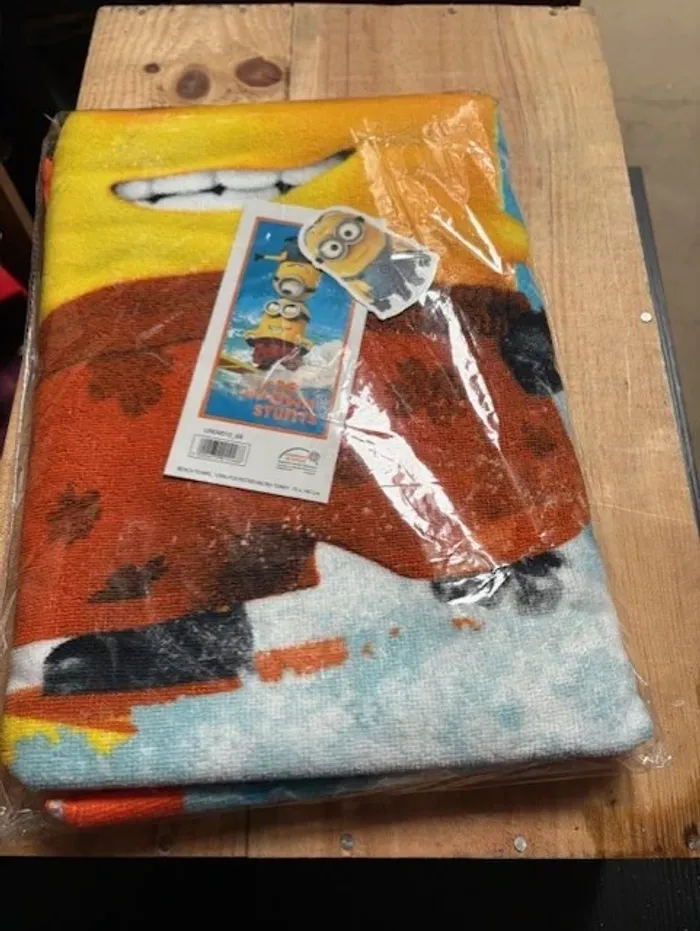serviette de plage disney les minions neuve 70 x 140 cm - photo numéro 2
