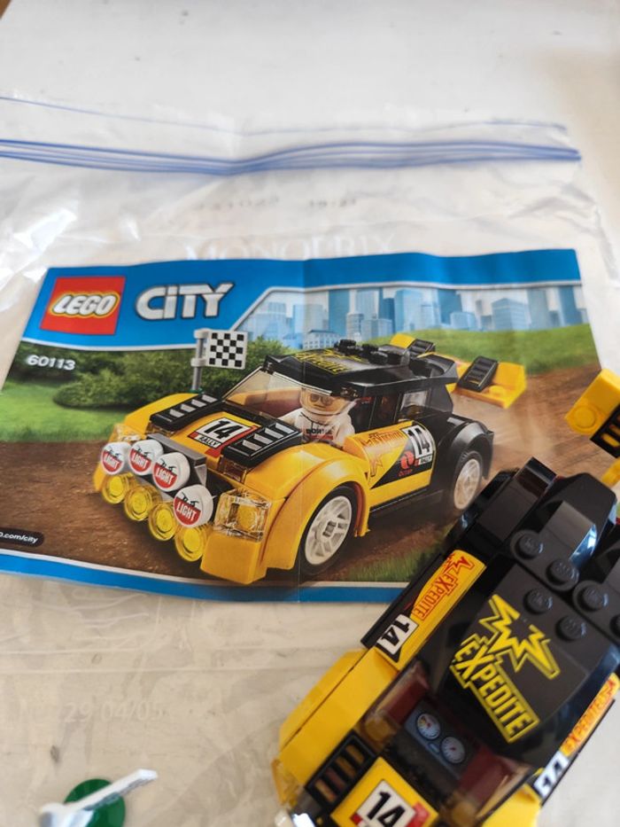Lot 4 set Lego City 60126, 60106, 60108, 60113. Pompier, police, voiture de course, hélicoptère - photo numéro 7