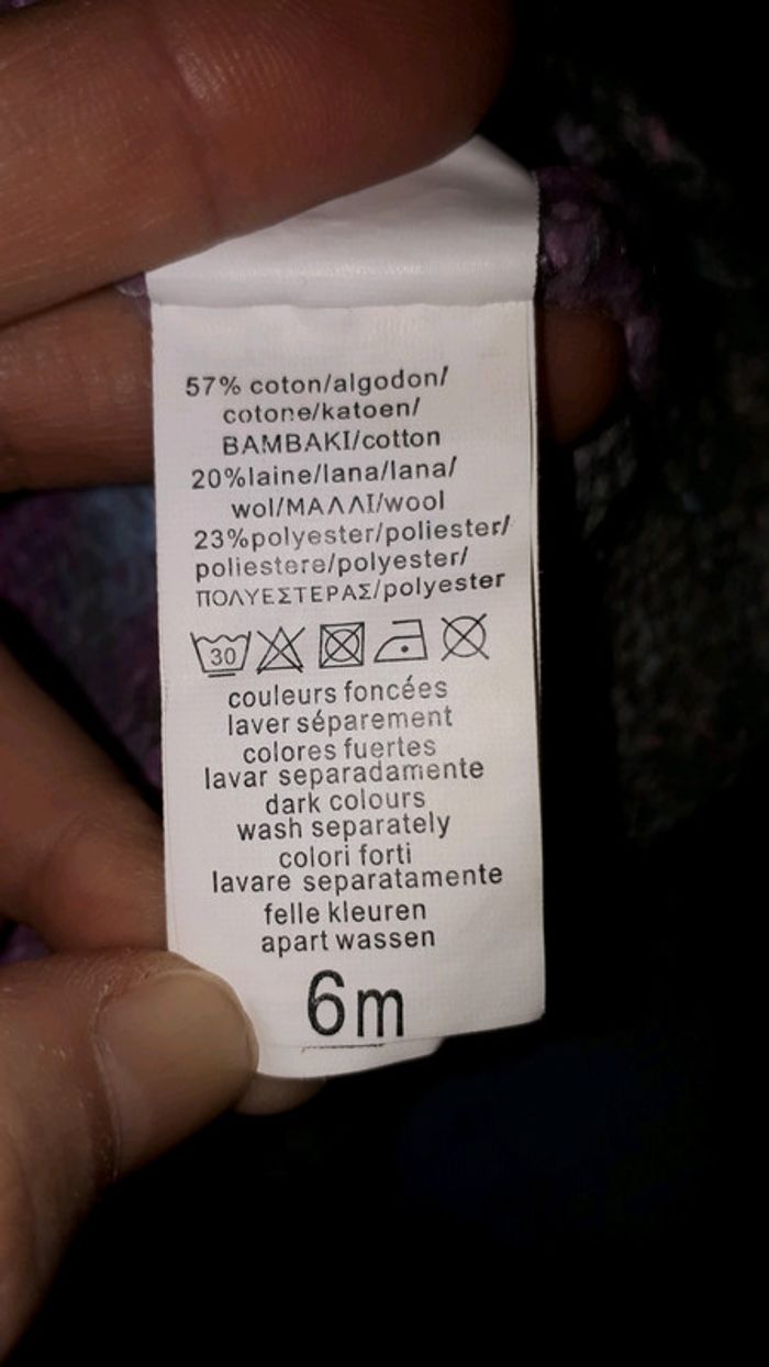 *Pull 6 mois - photo numéro 4