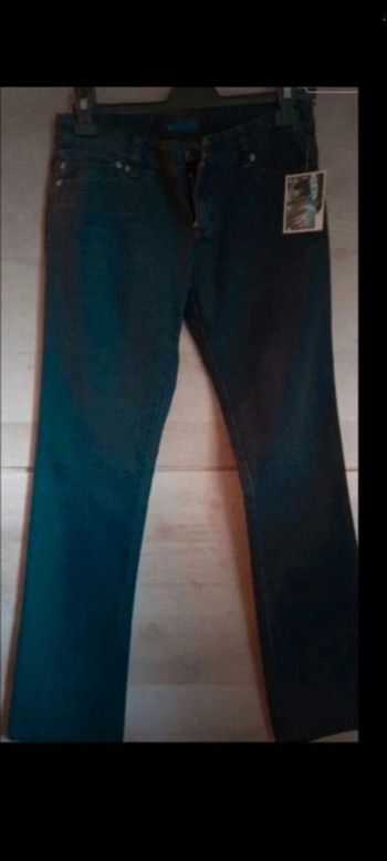 Jeans femme neuf avec étiquette Taille 38 mng Jeans