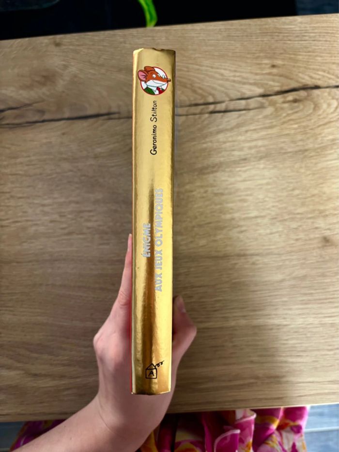 Livre Geronimo Stilton Hors Collection : Énigme aux jeux olympiques / Idéal pour les Enfants - photo numéro 3