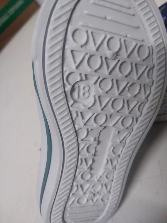 Chaussure bébé - photo numéro 4