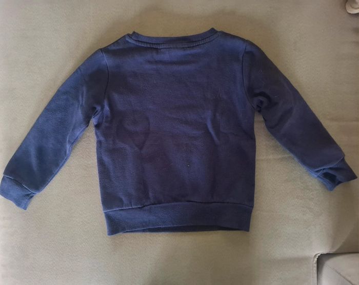 Pull reine des neiges taille 5 ans - photo numéro 2