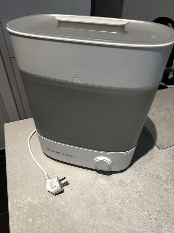 Philips Avent - Stérilisateur électrique à vapeur Premium, stérilisation en 10 minutes des biberons (modèle SCF291/00) - photo numéro 4