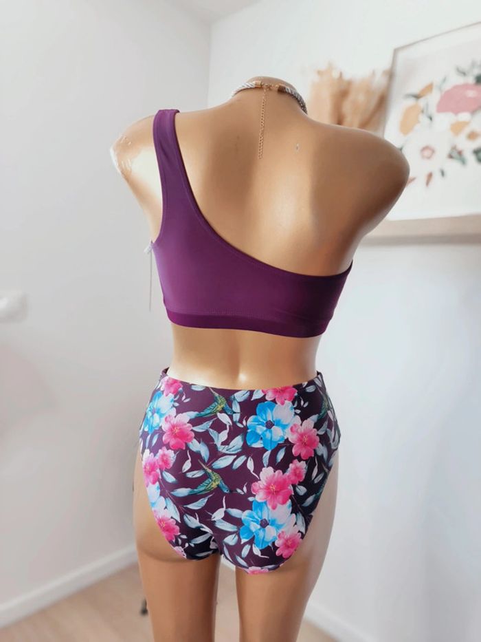 🌺 Maillot de bain une épaule - Neuf avec étiquettes ! 🌺
Taille S (36) - photo numéro 2