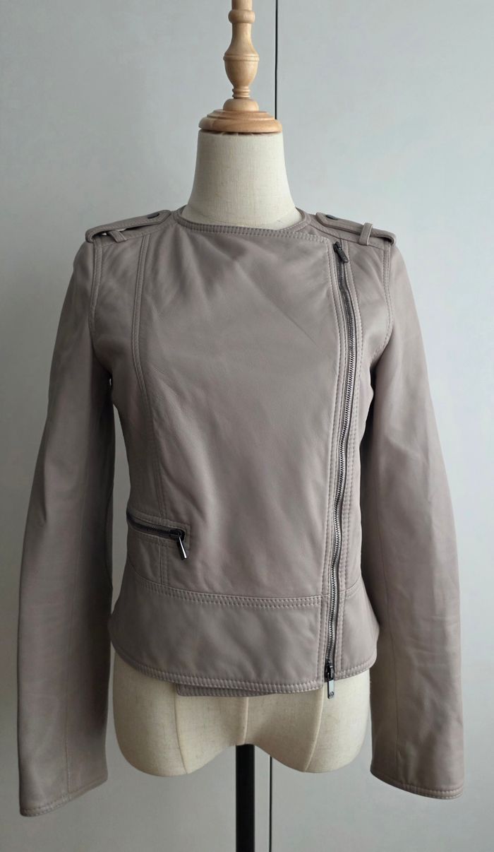 Veste en cuir L.K Bennett, taille 36