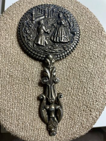 Magnifique miroir à main ancien 