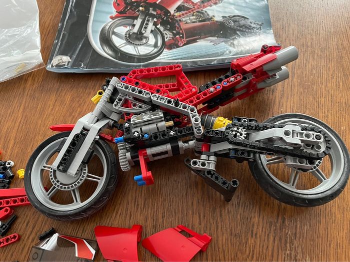 Moto Lego Technic 8420 - photo numéro 3
