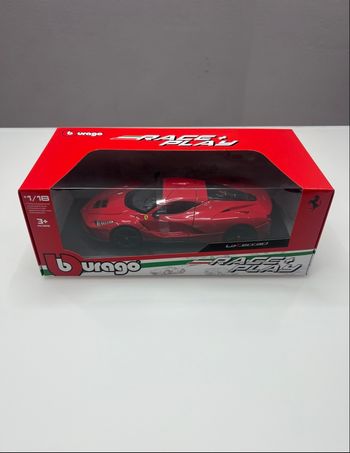 Bburago 1/18 Ferrari La Ferrari Race + Play