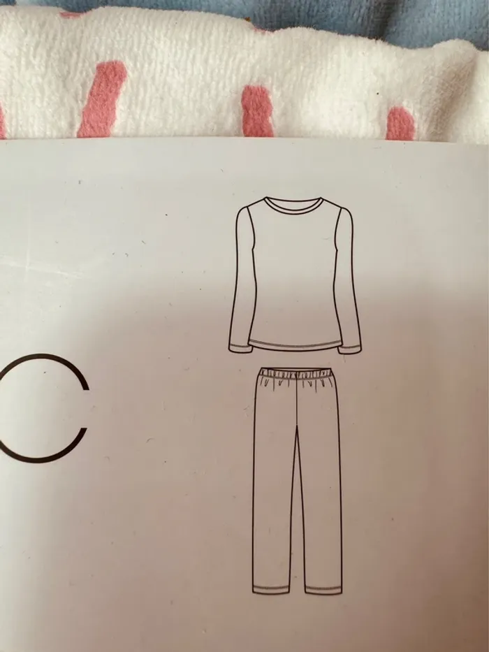 Taille 4-5 ans pyjama 2 pièces velours fille Tex bleu blanc rose Neuf 🩷 - photo numéro 3