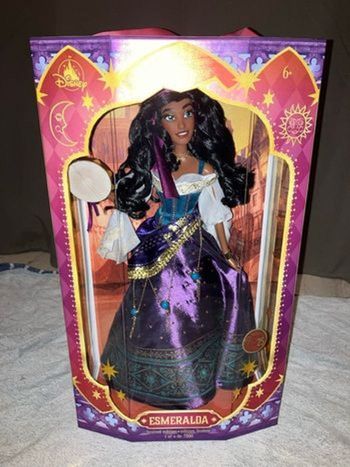 Poupée édition limitée Esmeralda Disney 
