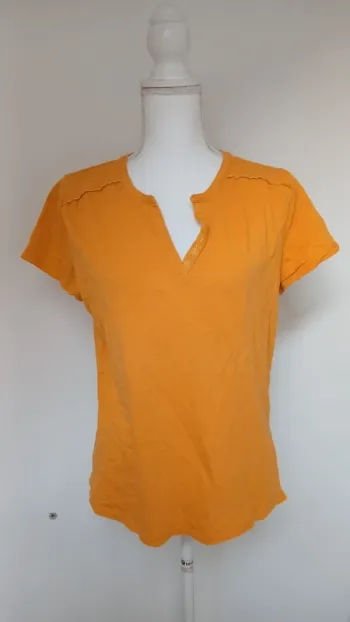 T shirt Cache Cache