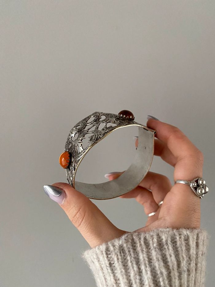 Manchette ambre - photo numéro 3