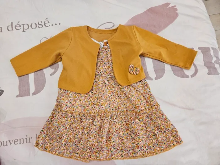 Robe et gilet 12 mois, P'tit Môme - photo numéro 2