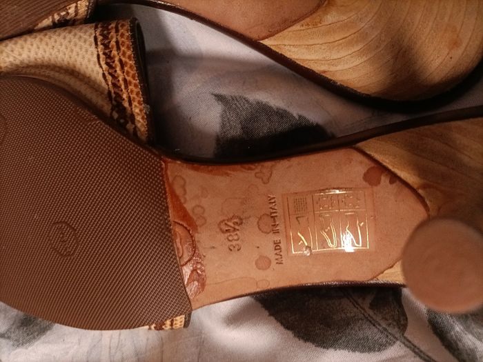 Chaussures Channel femme taille 38/5 en très très bon état - photo numéro 5