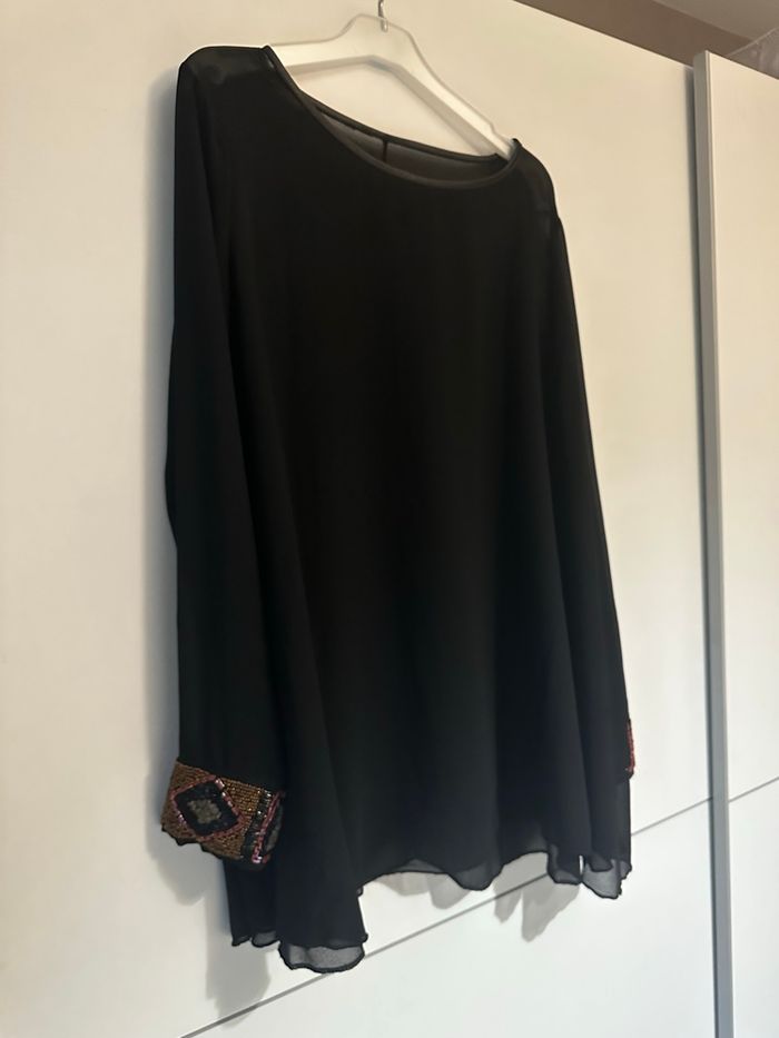 Jolie haut légèrement évasée taille unique - photo numéro 9