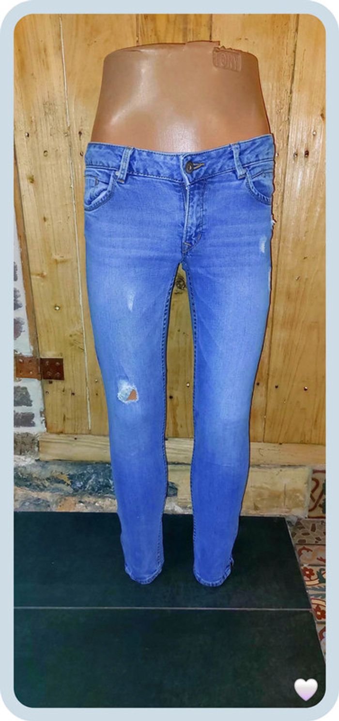 jeans taille m EDC