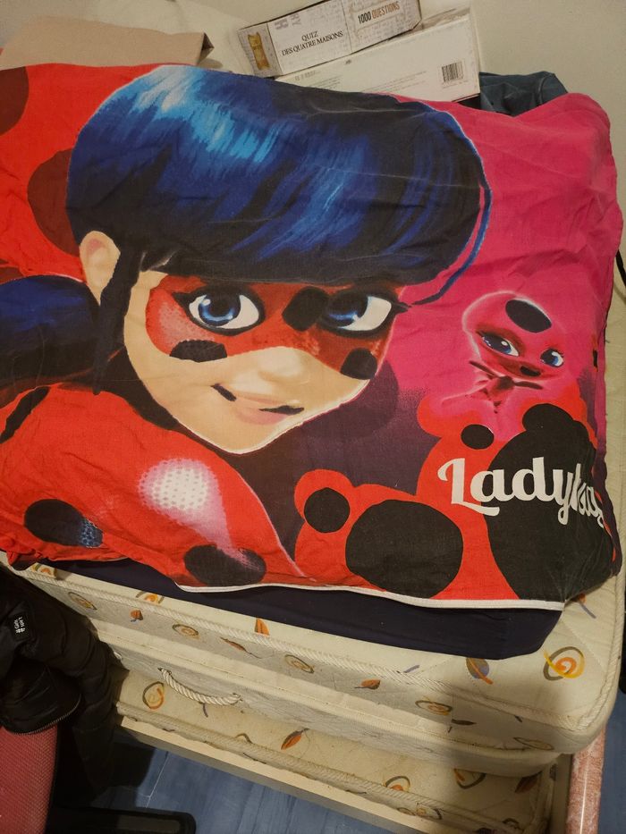 Miraculous parure lit - photo numéro 2