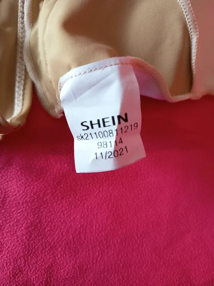 Maillot de bain deux pièces neuf (A256) - photo numéro 2