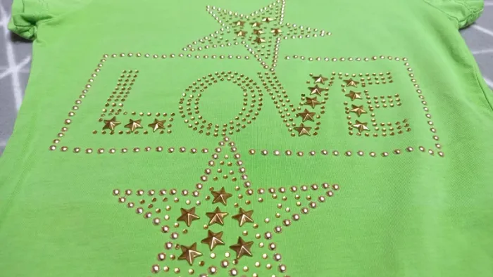 🦄 lot 4 hauts, 6 ans - photo numéro 6