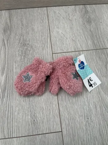Gant bébé rose