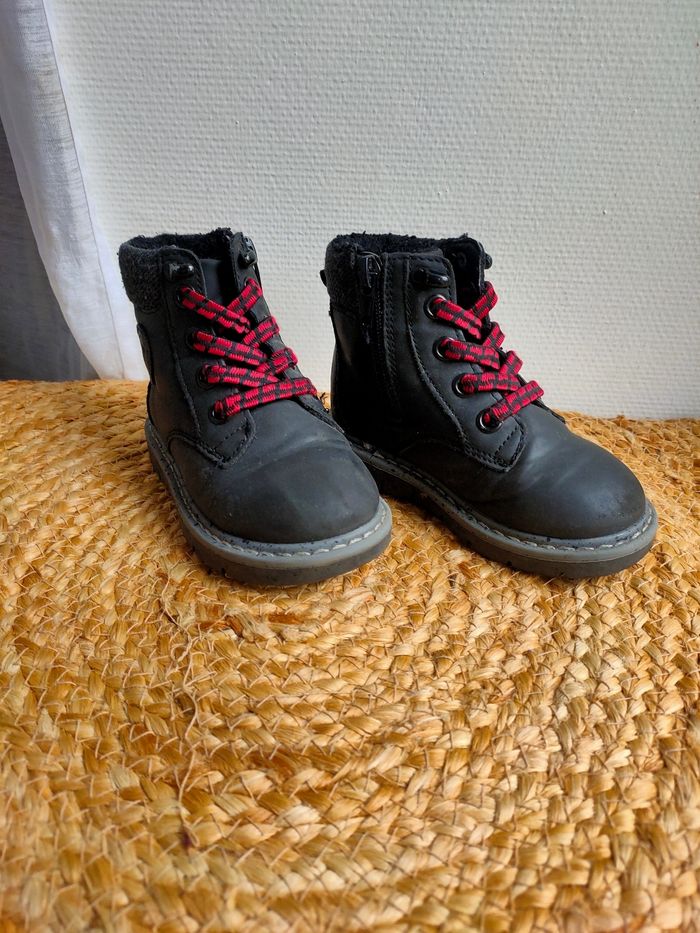 Bottines fourrées Kiabi taille 23 - photo numéro 6