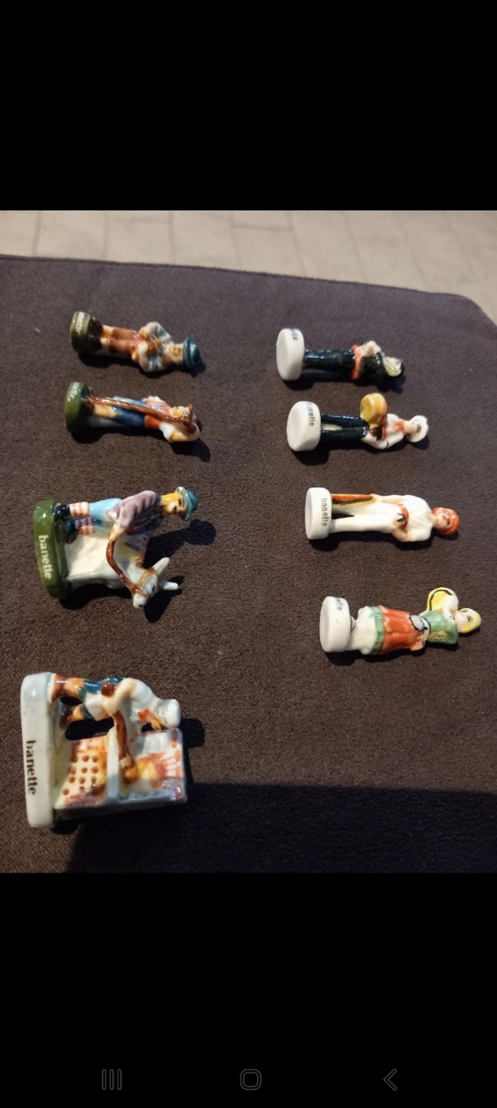 Lot 8 fèves - Personnages Banette - photo numéro 2