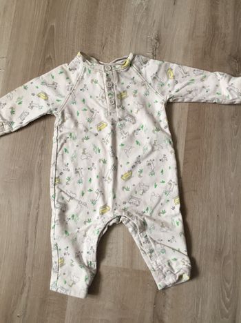 Pyjama/combinaison 3 mois