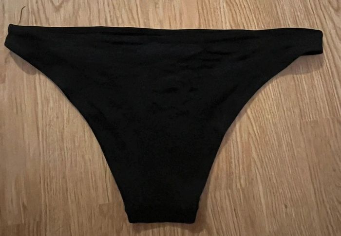 Maillot de bain noir - photo numéro 2