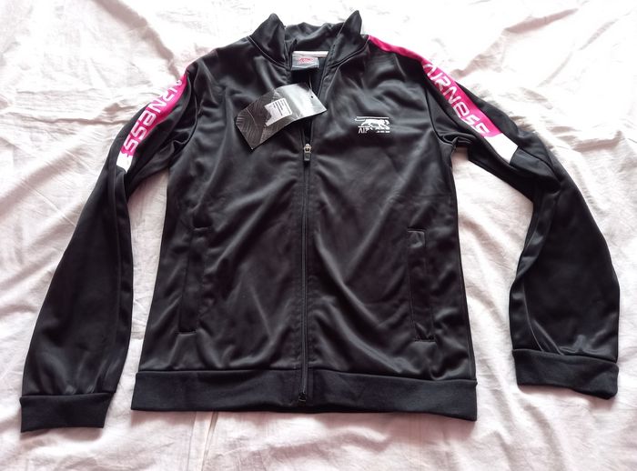 ENSEMBLE AIRNESS taille 12 ans - photo numéro 4