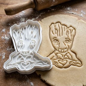 Emporte-pièce Groot Cœur - Découpoir Sablé, Biscuit et Pâte à Sucre inspiré Marvel