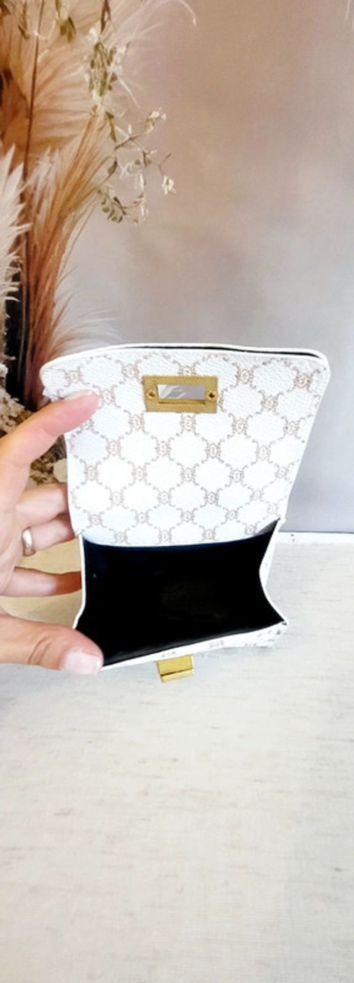 Mini sac à main chic imprimé blanc– Chaîne dorée élégante - photo numéro 4