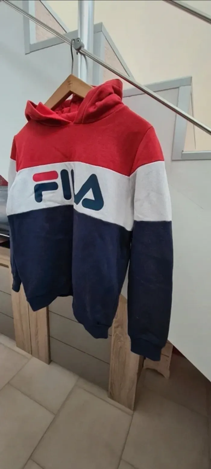 Sweat à capuche Fila taille 13-15 ans - photo numéro 7