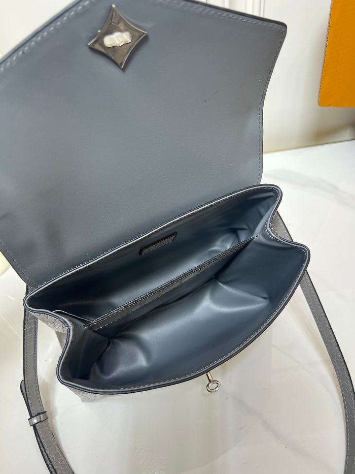 Louis Vuittoṇ    80527 - photo numéro 9