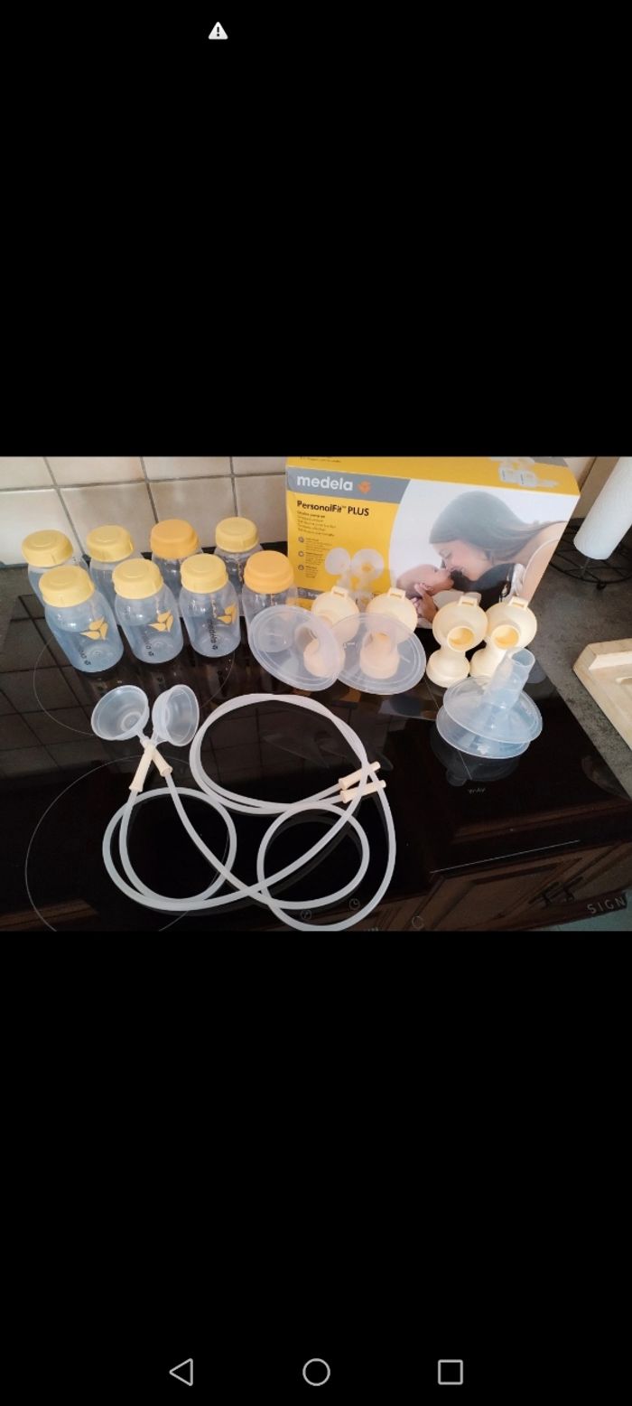 Personnalité fit medela + 8 bouteilles