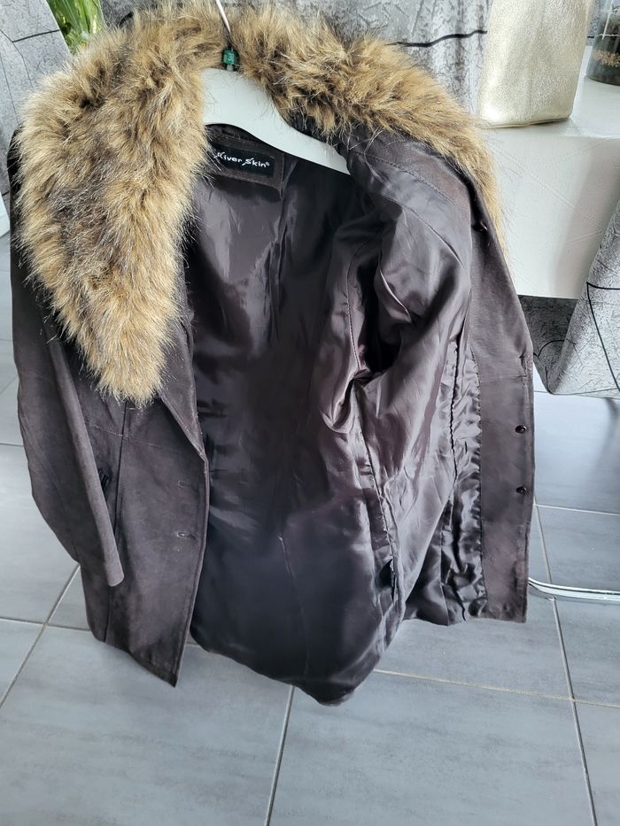 Longue veste en cuir - photo numéro 3