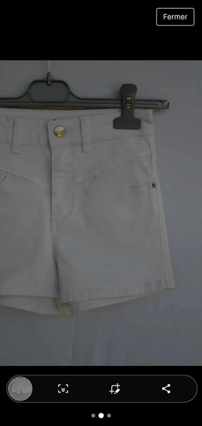 Short blanc