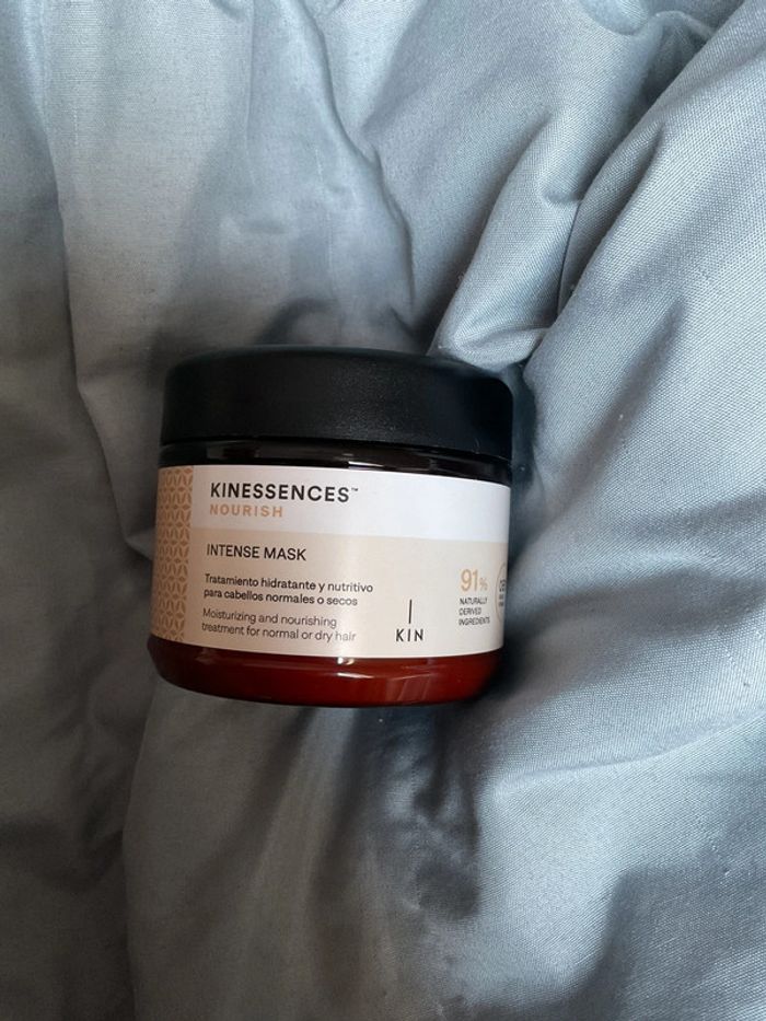 Kinessences mask