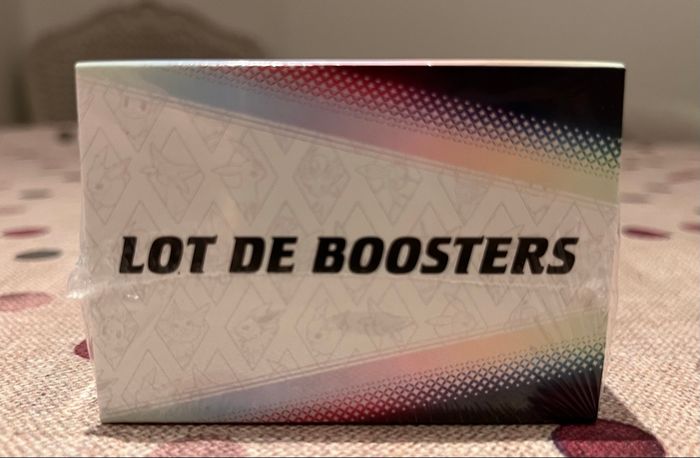 Bundle 8.5 Évolutions Prismatiques Pokémon - photo numéro 5