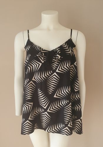 Très joli haut Vero Moda Curve 🖤