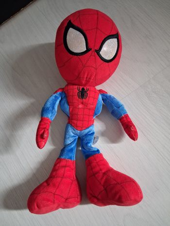 Peluche Spiderman