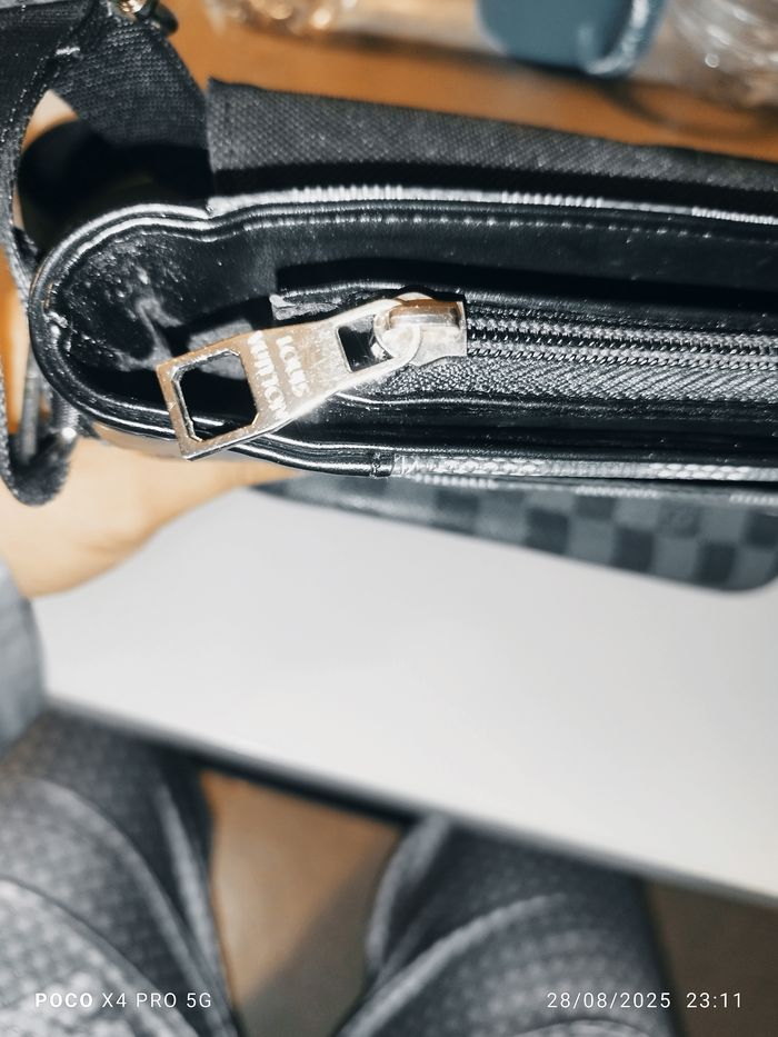 Vendu sacoche très bon état - photo numéro 5