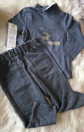 NEUFS  (non portés) 🏷🏷😍🤩 superbe ensemble chaud  24 mois Garçon 💙💙🤩(ferme)