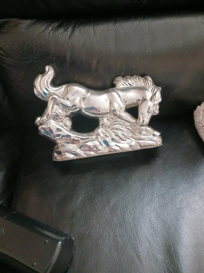 Figurine cheval 15 cm.