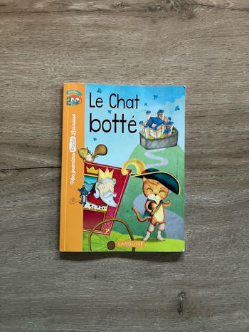 Le chat botté premier poche Larousse