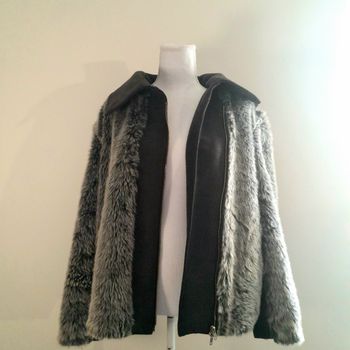 Veste fourrure taille 38 asos très bon état