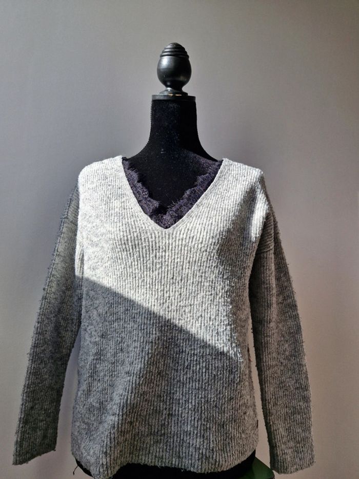 Pull col en V - photo numéro 2